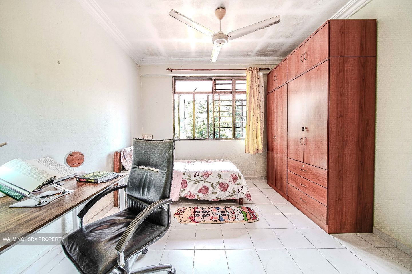 West Coast Drive (D5), Terrace #444140411